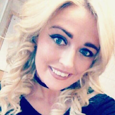 Profile Picture of Shelly McCarthy (@ShelbellsXx) on Twitter