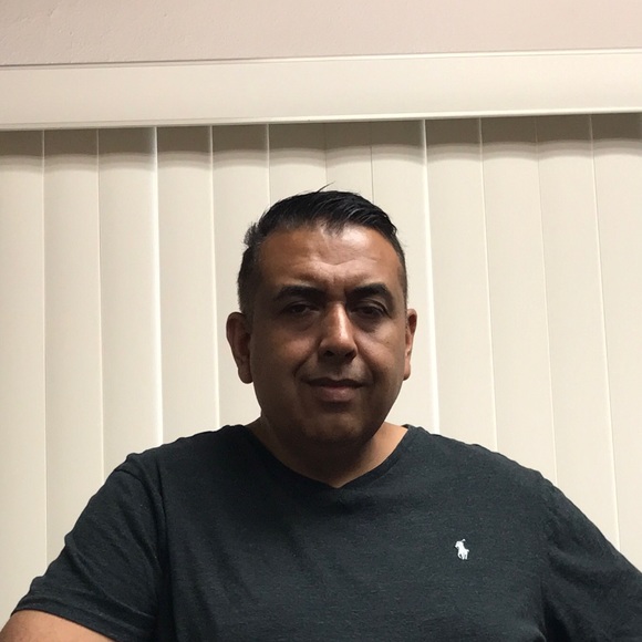 Jose De la fuente - Poshmark Profile Picture of Jose De la fuente (@jdtampa1) on Poshmark