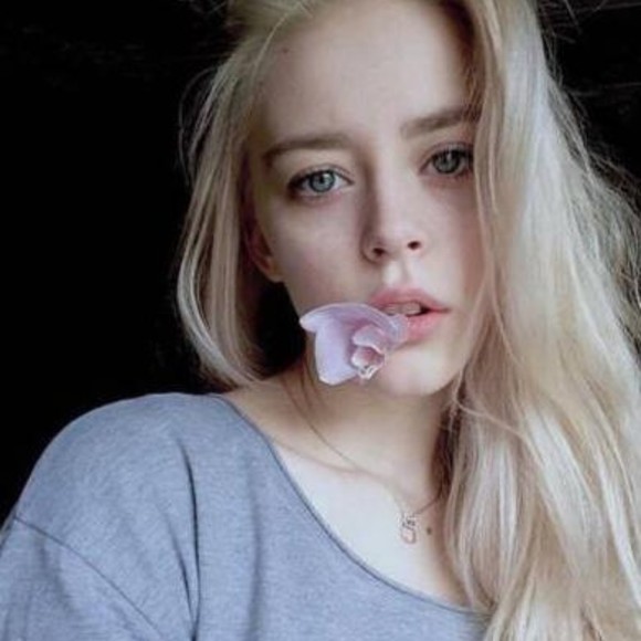 Profile Picture of Tara Gresham (@onsgarland4) on Poshmark