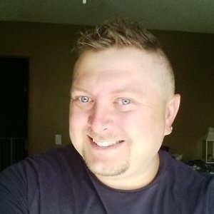 Profile Picture of Jeremy Oviatt (@wood_n_whiskey) on Twitter