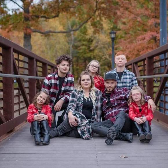 Profile Picture of Jeremy White (@jeremywhite246) on Poshmark