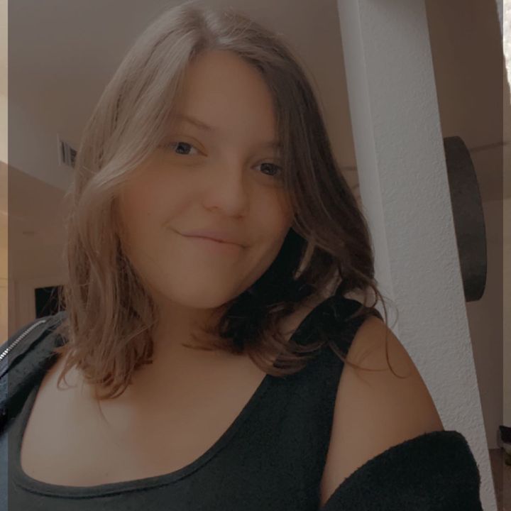 Profile Picture of Maddie Honeycutt (@honeycutt_m) on Tiktok