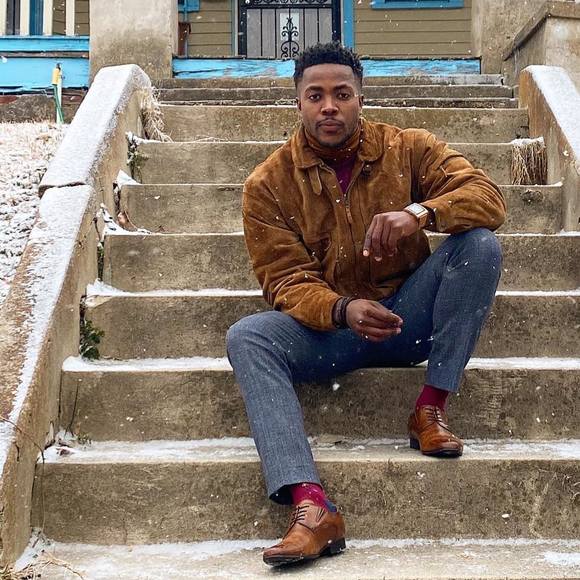 Profile Picture of David Whitfield (@davidwhitfie656) on Poshmark