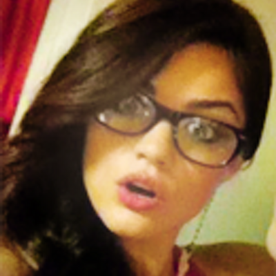 Profile Picture of Olivia Hale ♔ (@AdoringLucyHale) on Twitter