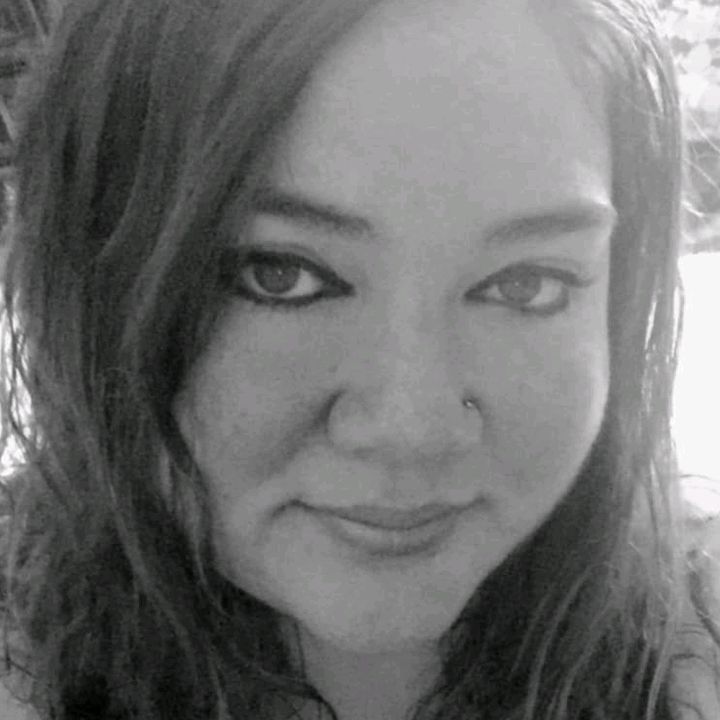 Profile Picture of Lisa Gwin (@pengwin821) on Tiktok