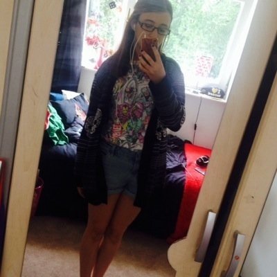 Profile Picture of Sophie (@sophieHam7) on Twitter