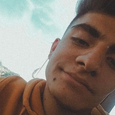 Profile Picture of Manuel Santana (@_Sxntxnx) on Twitter