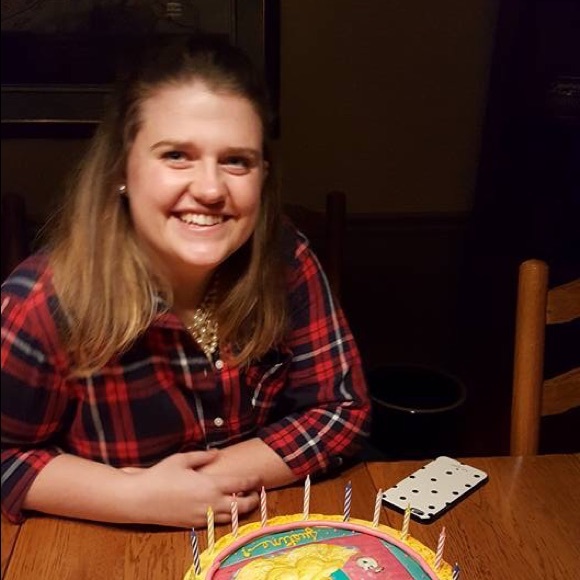 Profile Picture of Justine Eicker (@jeicker21) on Poshmark