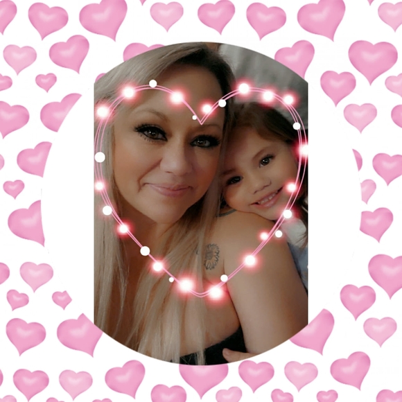 Profile Picture of Jessica Caldera (@jessimari77) on Poshmark