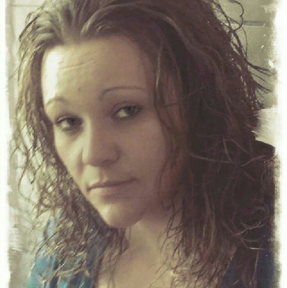 Profile Picture of Misty Archibald (@myztikal80) on Poshmark