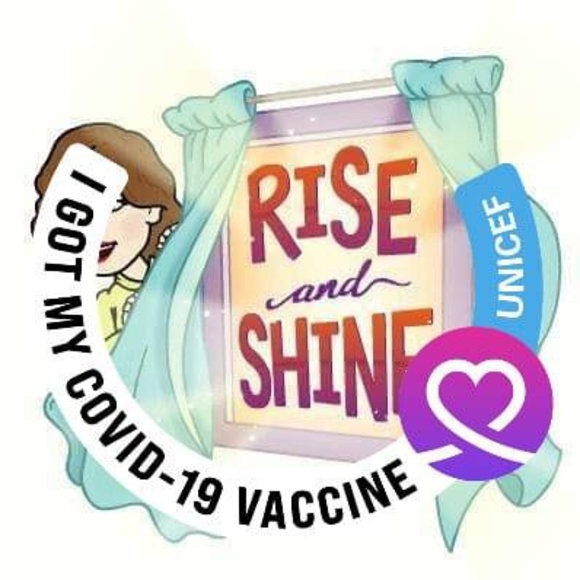 Profile Picture of Joy Easson (@joyeassona) on Poshmark