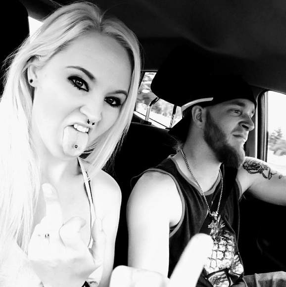 Profile Picture of Trysha Bohrman (@jeep66owens) on Poshmark