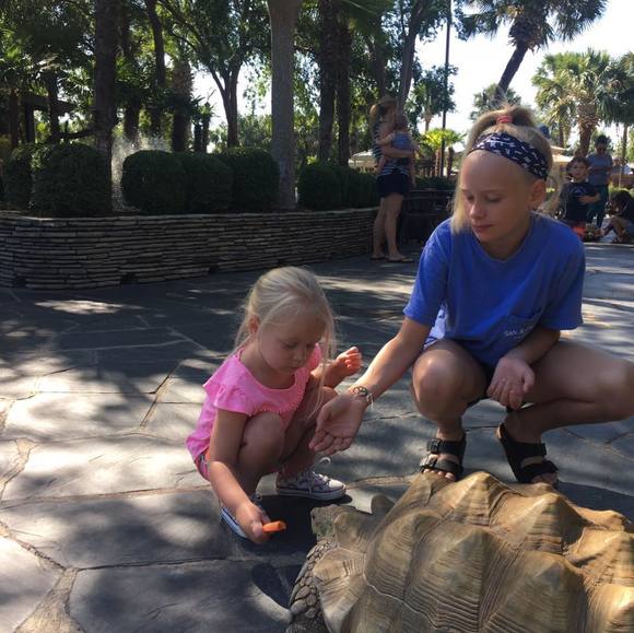 Profile Picture of Shay Harborth (@shayharborth) on Poshmark