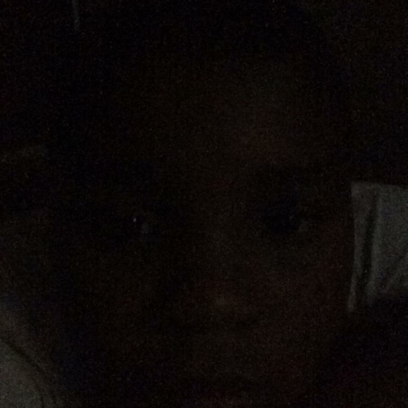 Profile Picture of Kameron Andrews (@kameron_bagg) on Poshmark