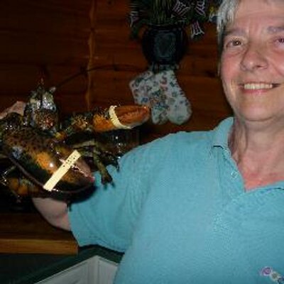 Profile Picture of Christine Seward (@ChrisSeward01) on Twitter