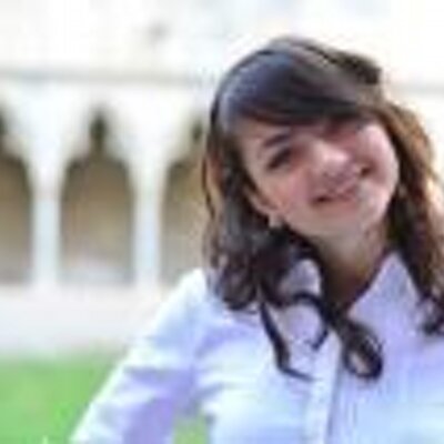 Profile Picture of Andreea Stefanescu (@andreea_stef) on Twitter