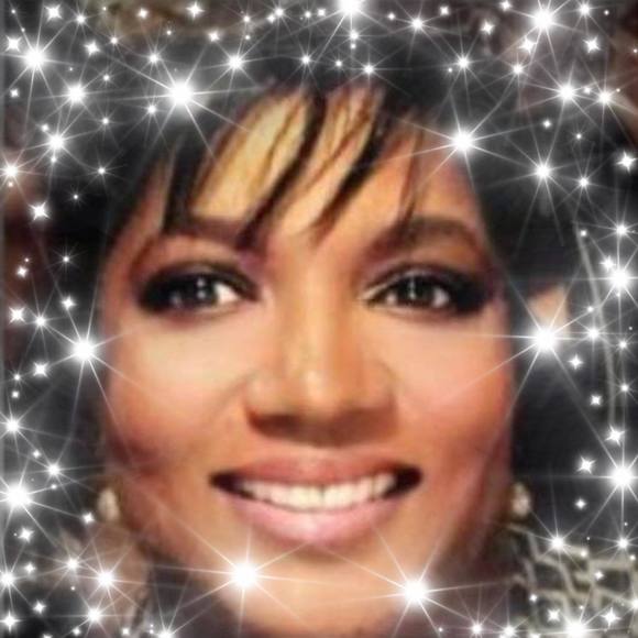 Profile Picture of Hazel Spencer-stevens (@hazelstevens61) on Poshmark