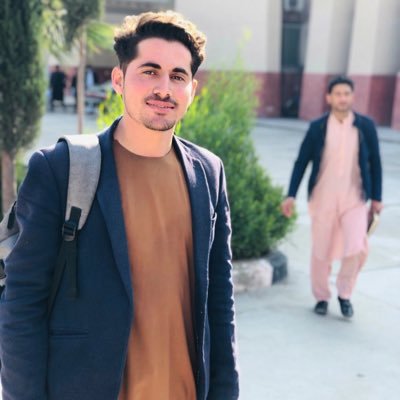 Profile Picture of __miakhil__ (@__miakhil__) on Twitter