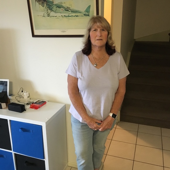 Profile Picture of Kerrie Piggott (@kerriepiggott) on Poshmark