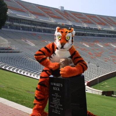 Profile Picture of Ken McLeod (@kmcleod53) on Twitter