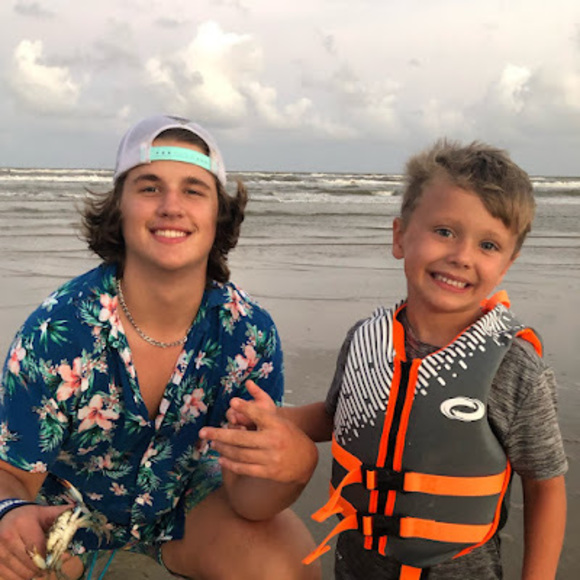 Profile Picture of Joseph Fisher (@jjf207638) on Poshmark