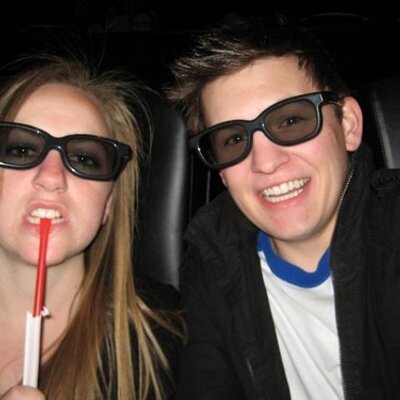 Profile Picture of Sarah Hopp And Tyler (@blockpartytime) on Twitter