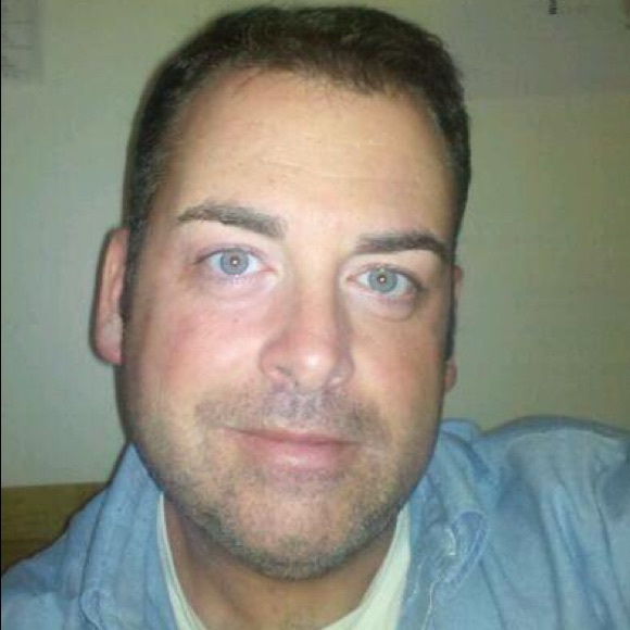 Profile Picture of Joseph Piazza (@joeyp5915) on Poshmark