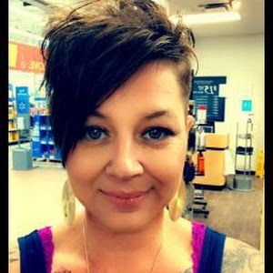 Profile Picture of Amanda Jiles (@amandajiles) on Tiktok