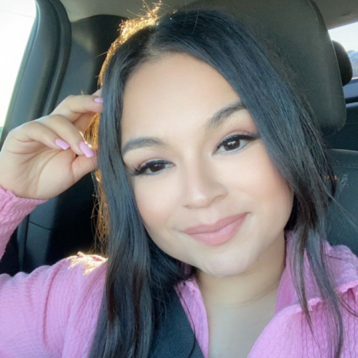 Profile Picture of Jacqueline 💗 (@cjacqueline8) on Tiktok