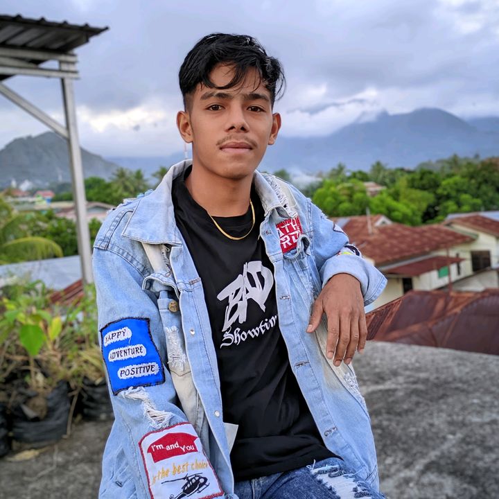 Profile Picture of EDISON (@alvinhunga7) on Tiktok