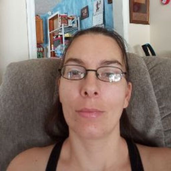 Profile Picture of Mary Shuck (@maryshuck0619) on Poshmark