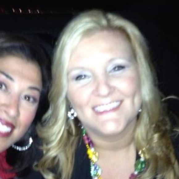 Profile Picture of Kim Sasser (@ksassy) on Poshmark