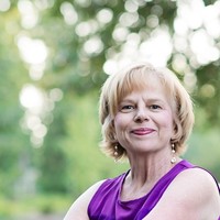 Profile Picture of Christine Maloney (@christine-maloney-13) on Quora