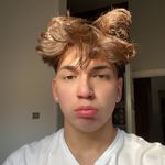 Profile Picture of free jeff (@donvinceee) on Instagram