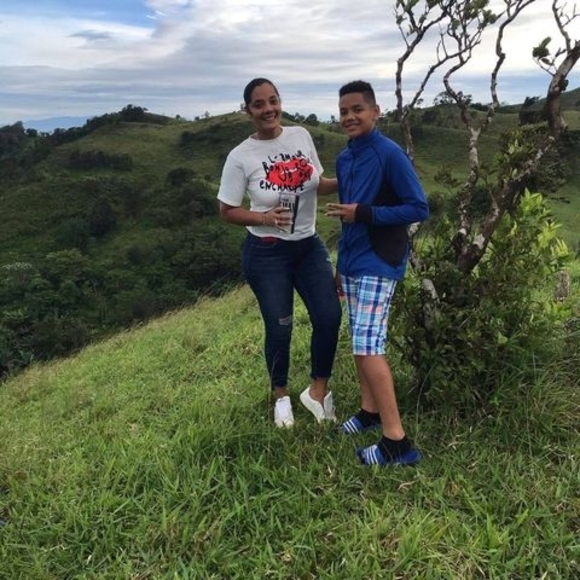 Profile Picture of Alex Taveras (@alex_tav02) on Poshmark