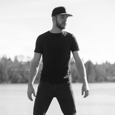 Profile Picture of Aaron Ziesemer (@klickerphoto) on Twitter