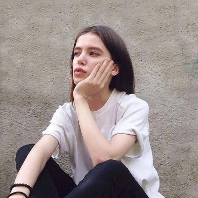 Profile Picture of Julia Wheatleys (@lu9rp1x2o) on Tiktok