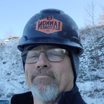 Profile Picture of Earl Raymond (@earldray) on Twitter