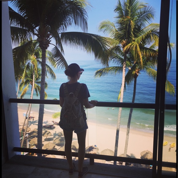 Profile Picture of Kimberly Calabrese (@kcala13) on Poshmark