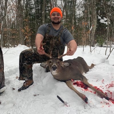 Profile Picture of Jackson Garrett (@jeg98) on Twitter