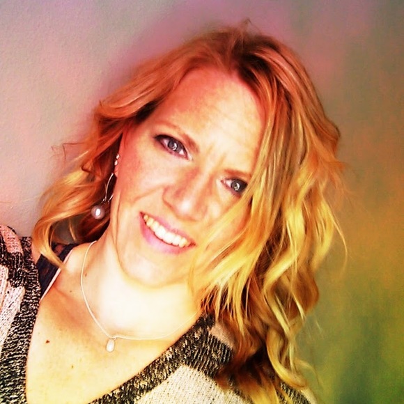 Profile Picture of Jessica Dirks (@jess_dirks) on Poshmark