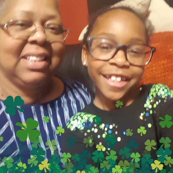 Profile Picture of Donna Foster (@rochellefos307_) on Poshmark