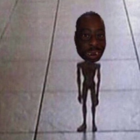 Profile Picture of Alvin Fausto (@alvinfausto) on Poshmark