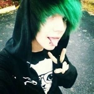 Profile Picture of Emo King (@rawrxdlolol) on Myspace
