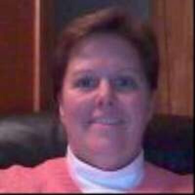 Profile Picture of Barbara McKay (@beareadermckay) on Twitter