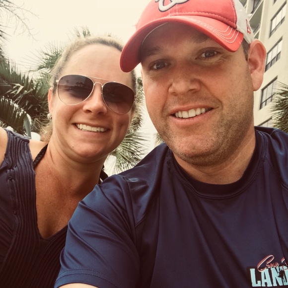 Profile Picture of William Lovelace (@wlovelace77) on Poshmark