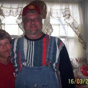 Profile Picture of Lisa Vickers (@marshalls_4_life) on Myspace