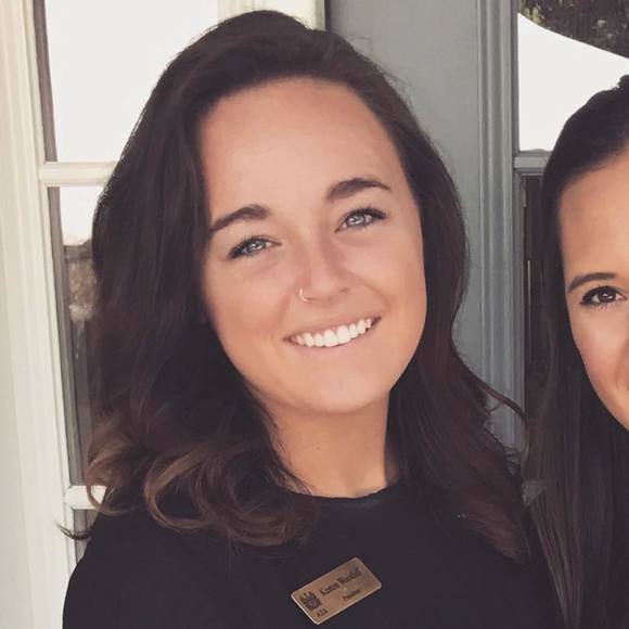 Keaton Woodliff - Poshmark Profile Picture of Keaton Woodliff (@keatonalexa) on Poshmark