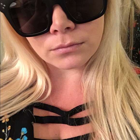 Blake Winterbower - Poshmark Profile Picture of Blake Winterbower (@blake_rae) on Poshmark