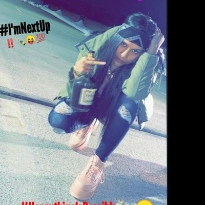 Profile Picture of Clarissa Blanco (@Clarissa6Blanco) on Twitter